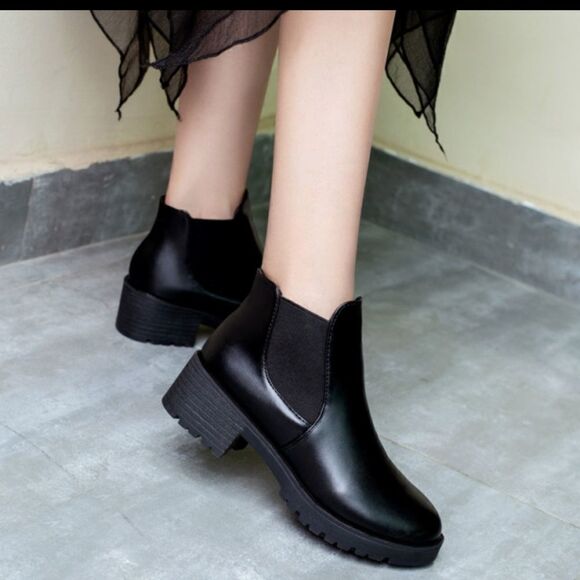 Lily Women’s Combat Boots sz 8 Ankle Lug Sole NEW # bag 8-A - Picture 7 of 11